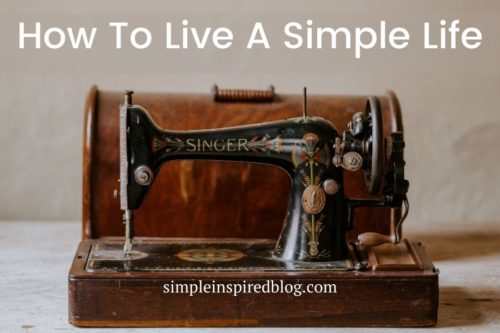 Read more about the article How To Live A Simple Life: 3 Effortless ways to get started